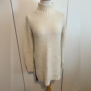 Banana Republic Sweater